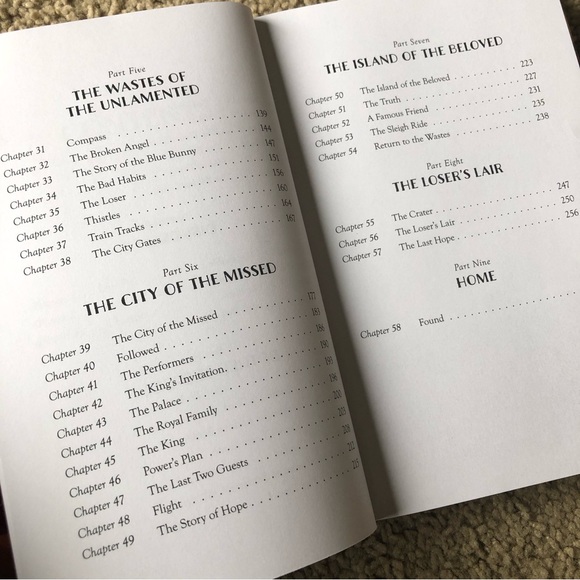 J. K. Rowling The Christmas Pig - Picture 5 of 8